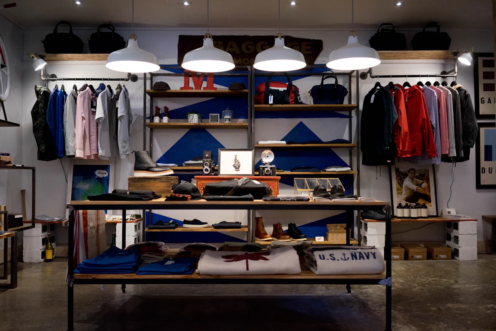 Retail shop evaluating billing workflow and store operations